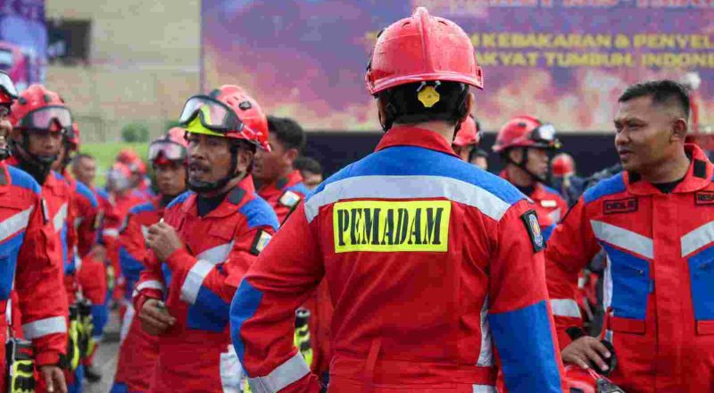 Viral! Personel Damkar Tumbang di Jalan Usai Piket 24 Jam, Kisahnya Bikin Haru